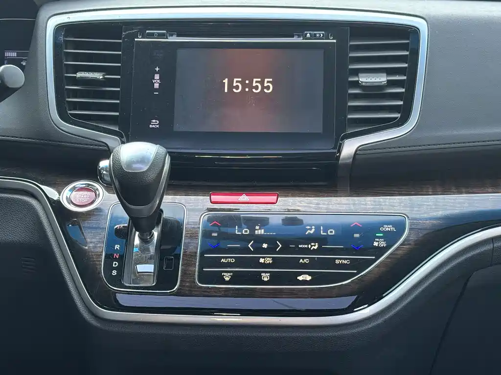Honda Odyssey — миниатюра 8