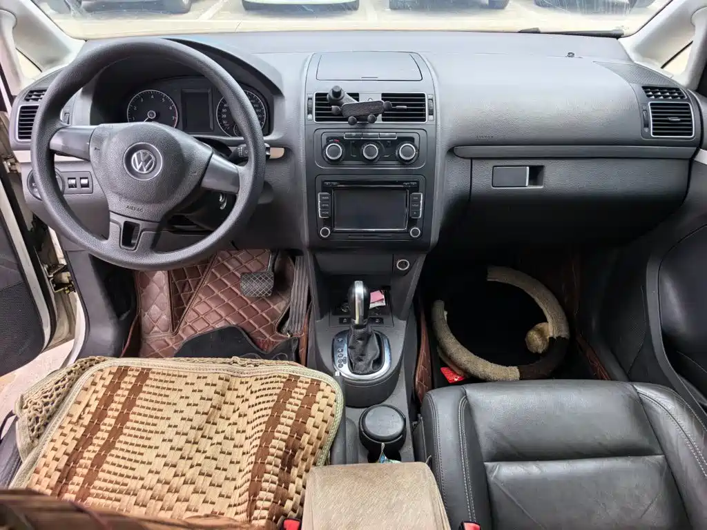 Volkswagen Touran — миниатюра 10