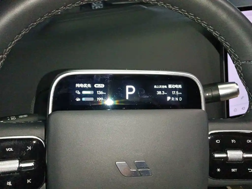 Li Auto Li L8 — миниатюра 8
