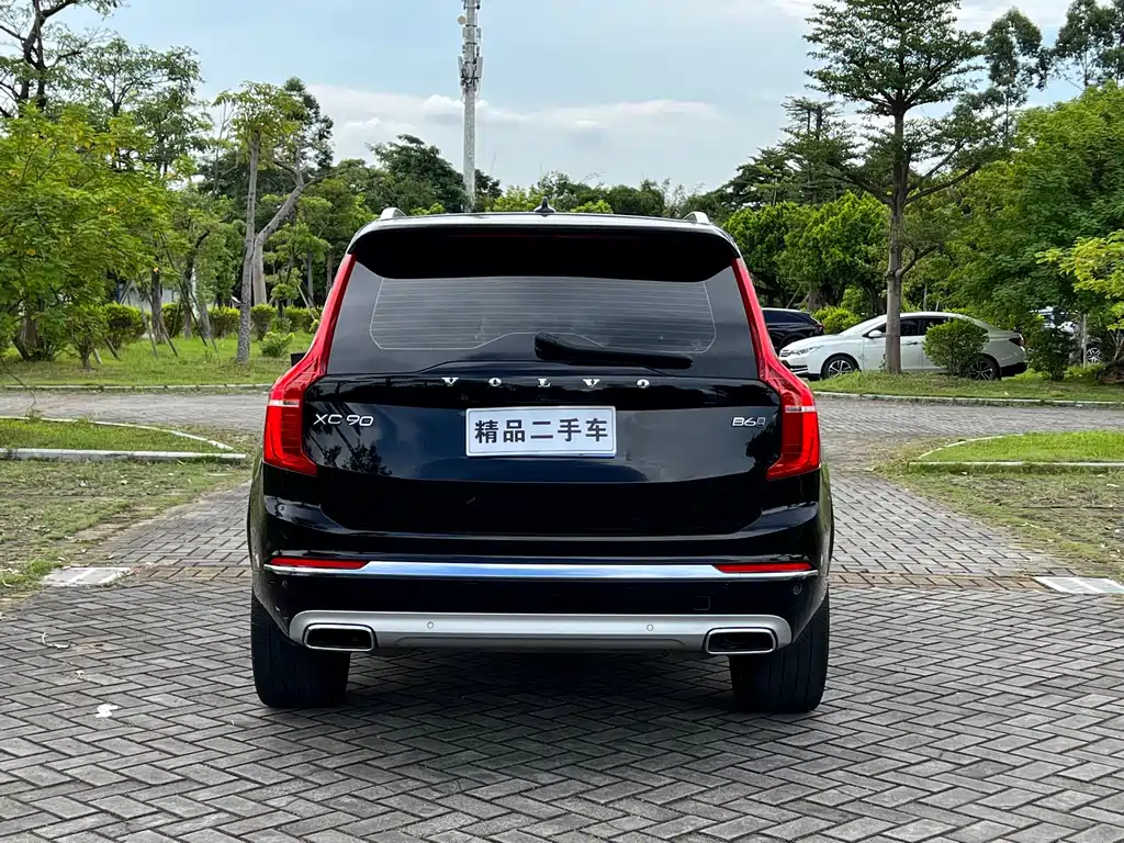 Volvo XC90 — миниатюра 13
