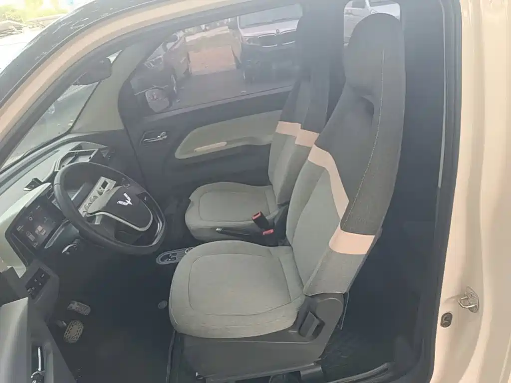 Wuling MINIEV — миниатюра 15