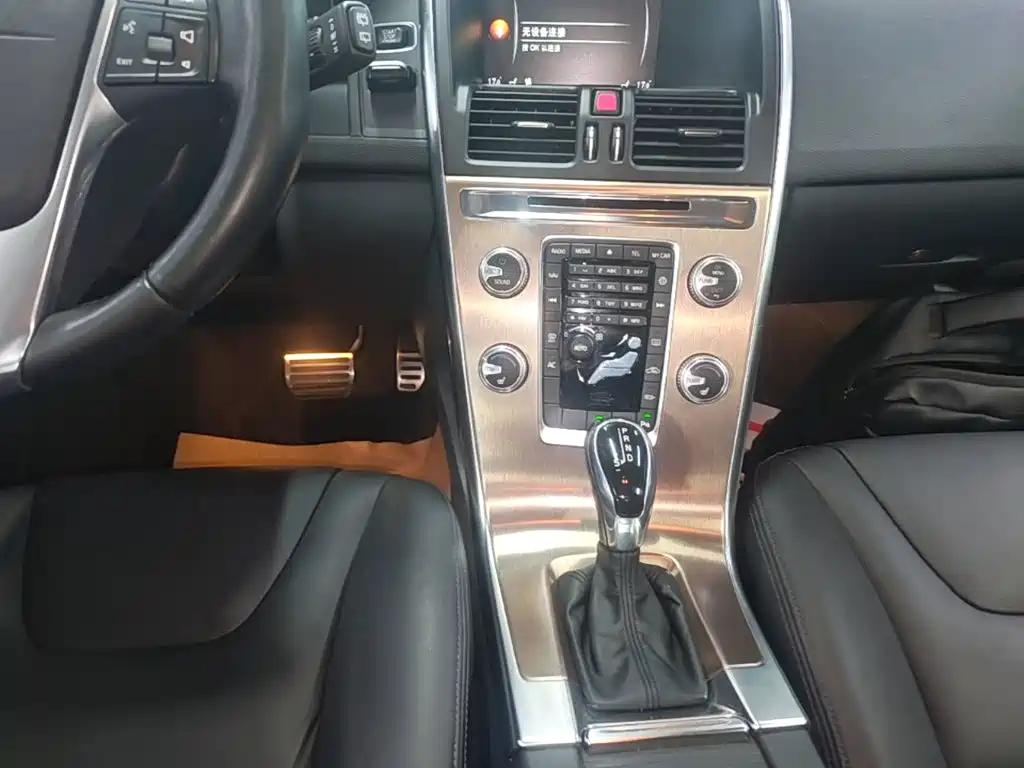 Volvo XC60 — миниатюра 14