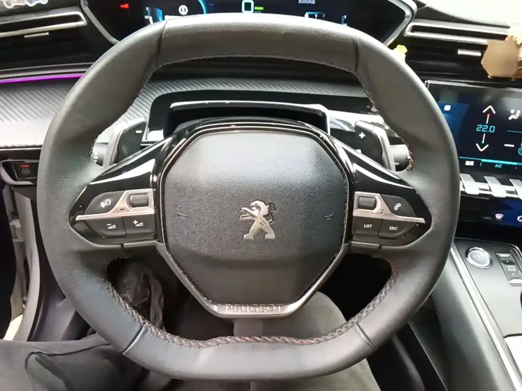 Peugeot 508L PHEV — миниатюра 3