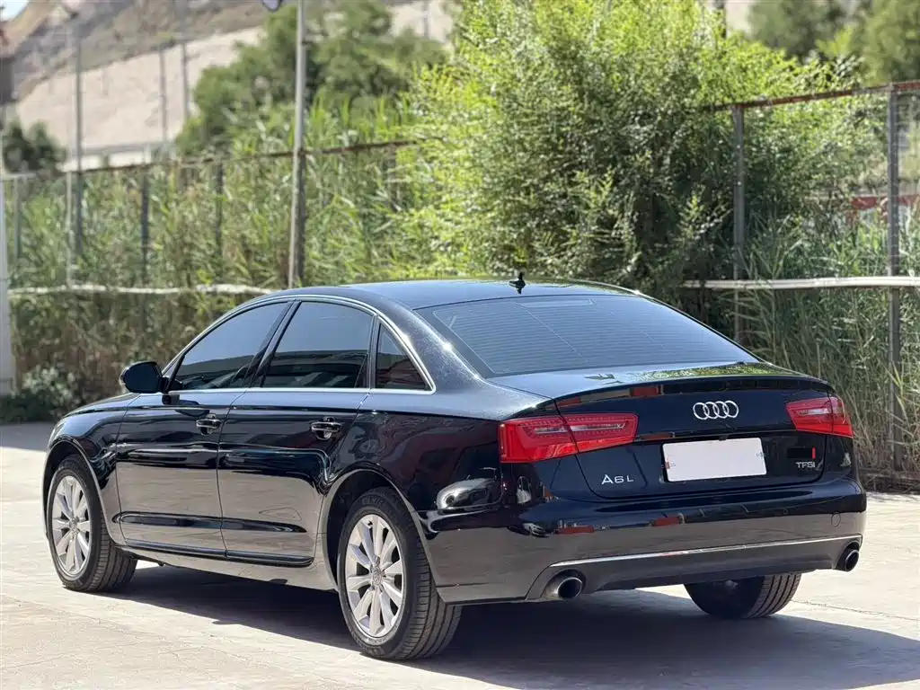 Audi A6L 2012 TFSI Comfort