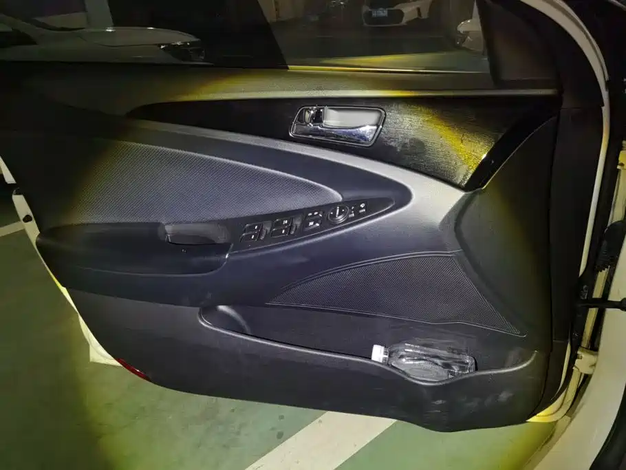 Hyundai Sonata — миниатюра 7