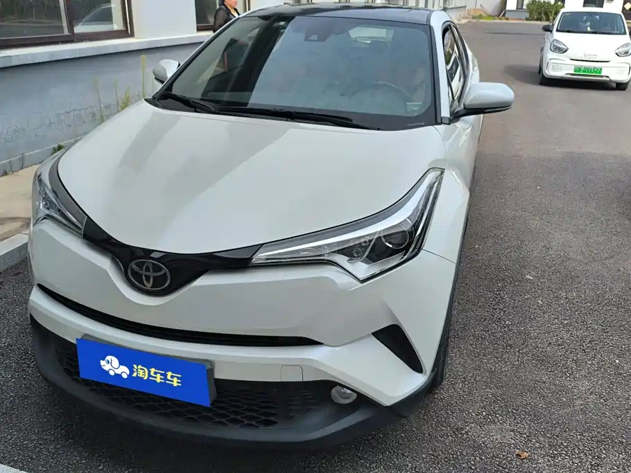 Toyota C-HR — миниатюра 2