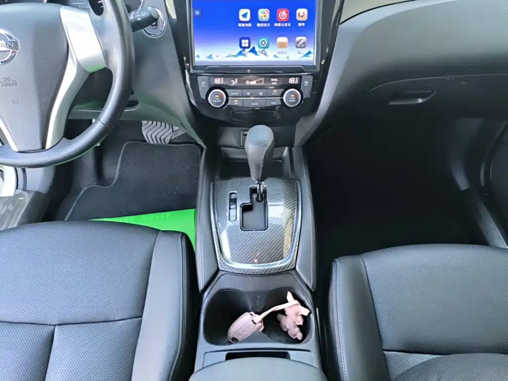 Nissan X-Trail — миниатюра 14