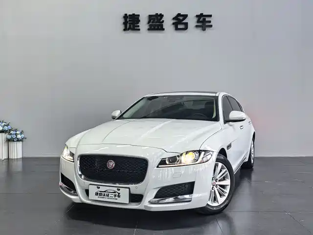 JAGUAR XFL