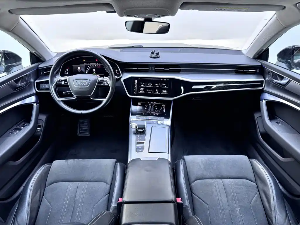 Audi A7L — миниатюра 10