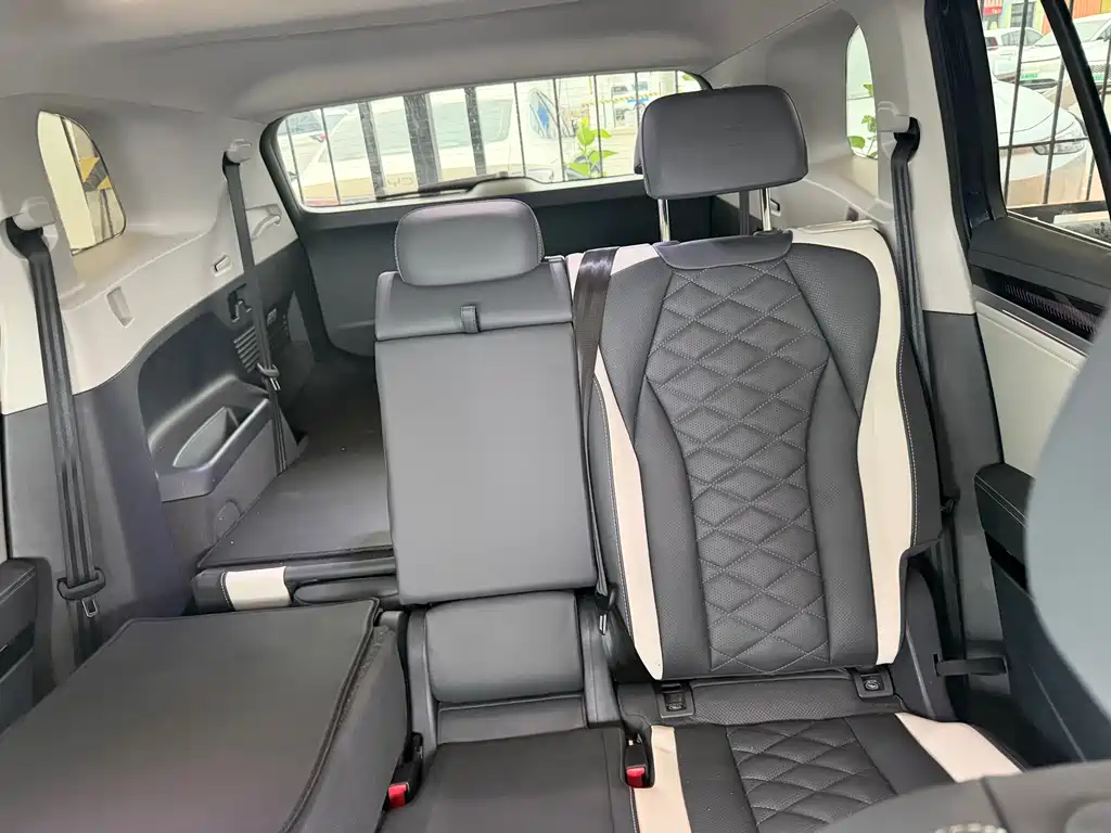 Volkswagen ID.6 CROZZ 2022 PRO