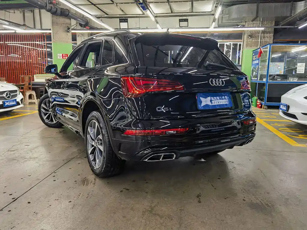 Audi Q5L — миниатюра 6