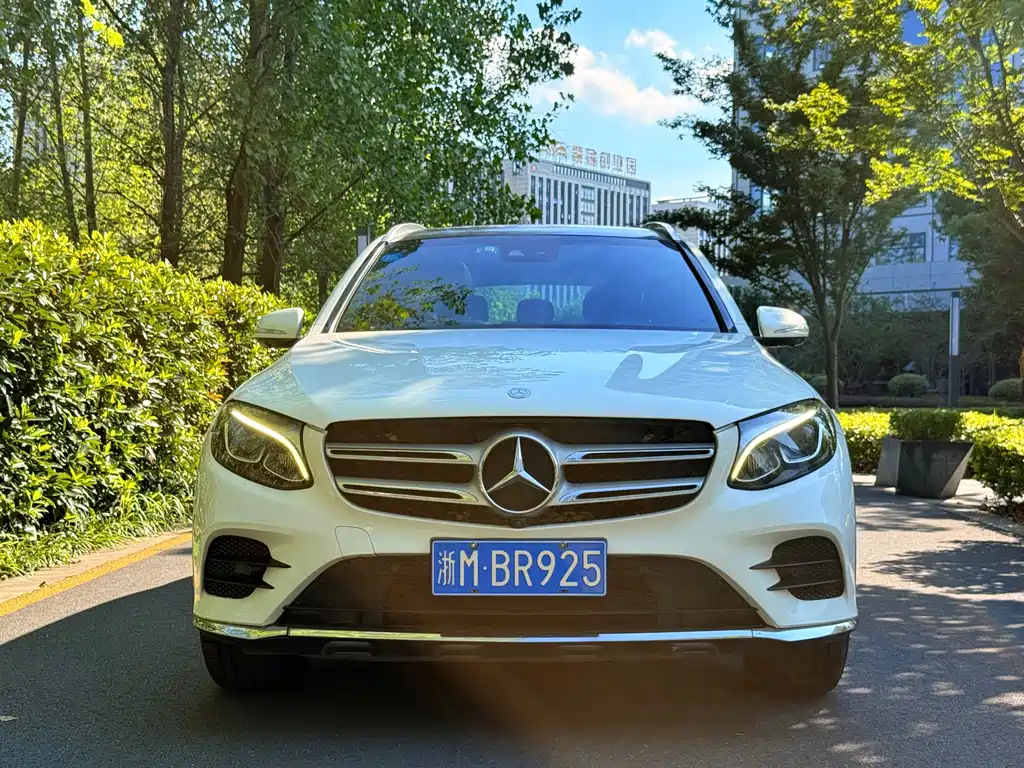 Mercedes-Benz GLC — миниатюра 2