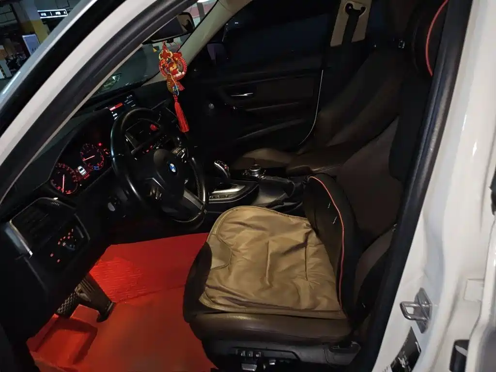 BMW 3 Series — миниатюра 16