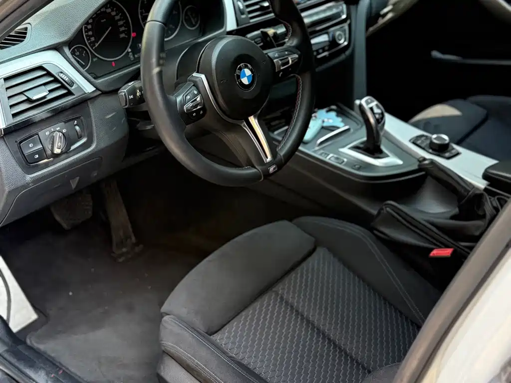 BMW 3 Series — миниатюра 4