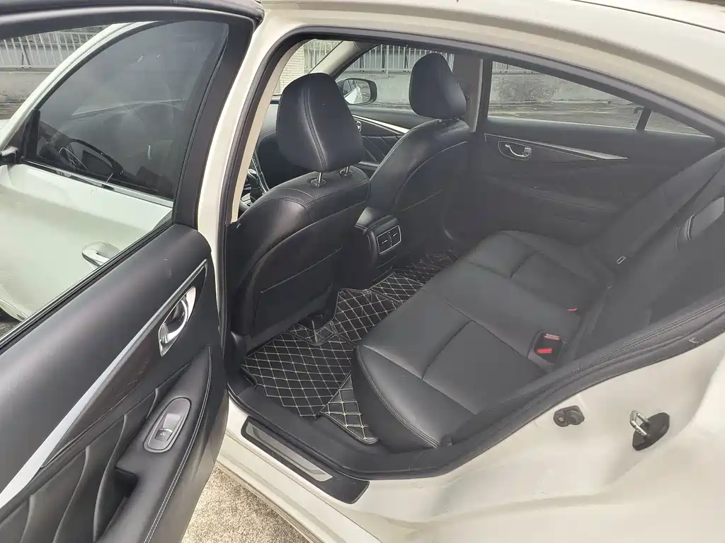 Infiniti Q50L — миниатюра 8