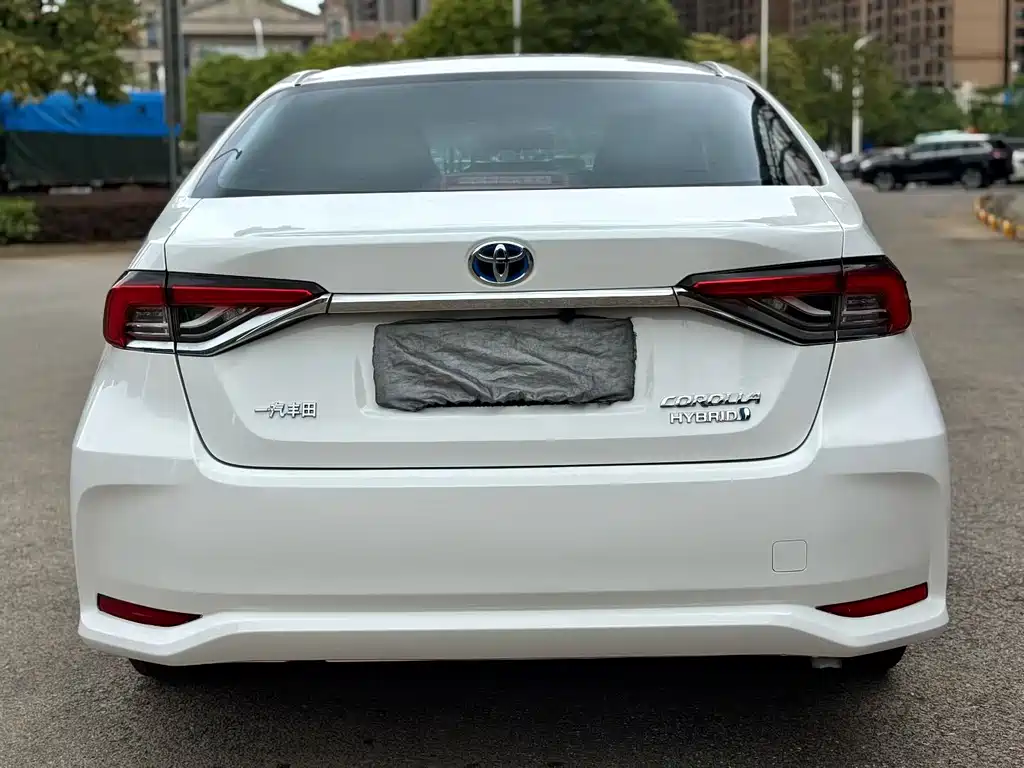Toyota Corolla — миниатюра 8
