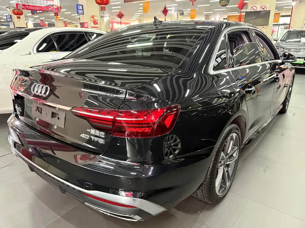 Audi A4L — миниатюра 4
