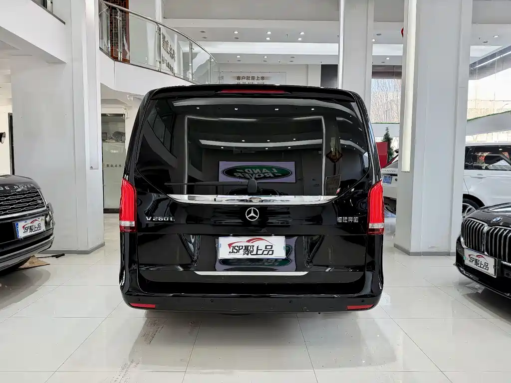 MERCEDES-BENZ V CLASS