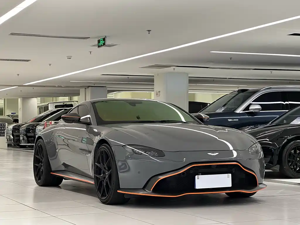 Aston Martin V8 Vantage — миниатюра 4