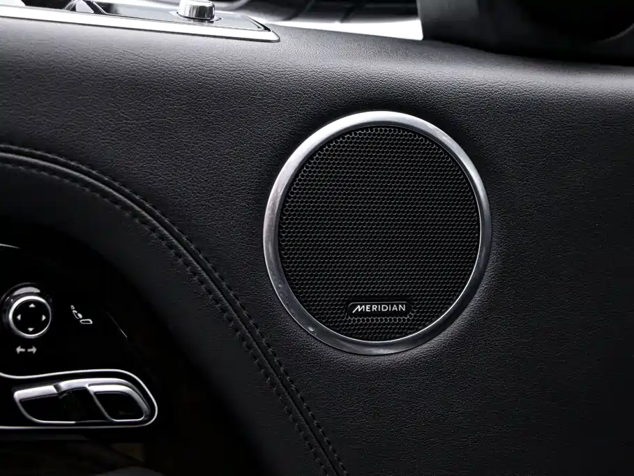 Land Rover Range Rover — миниатюра 14