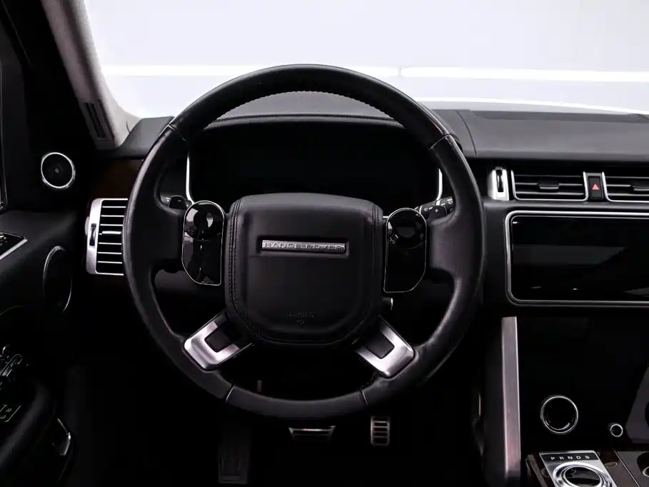 Land Rover Range Rover — миниатюра 7