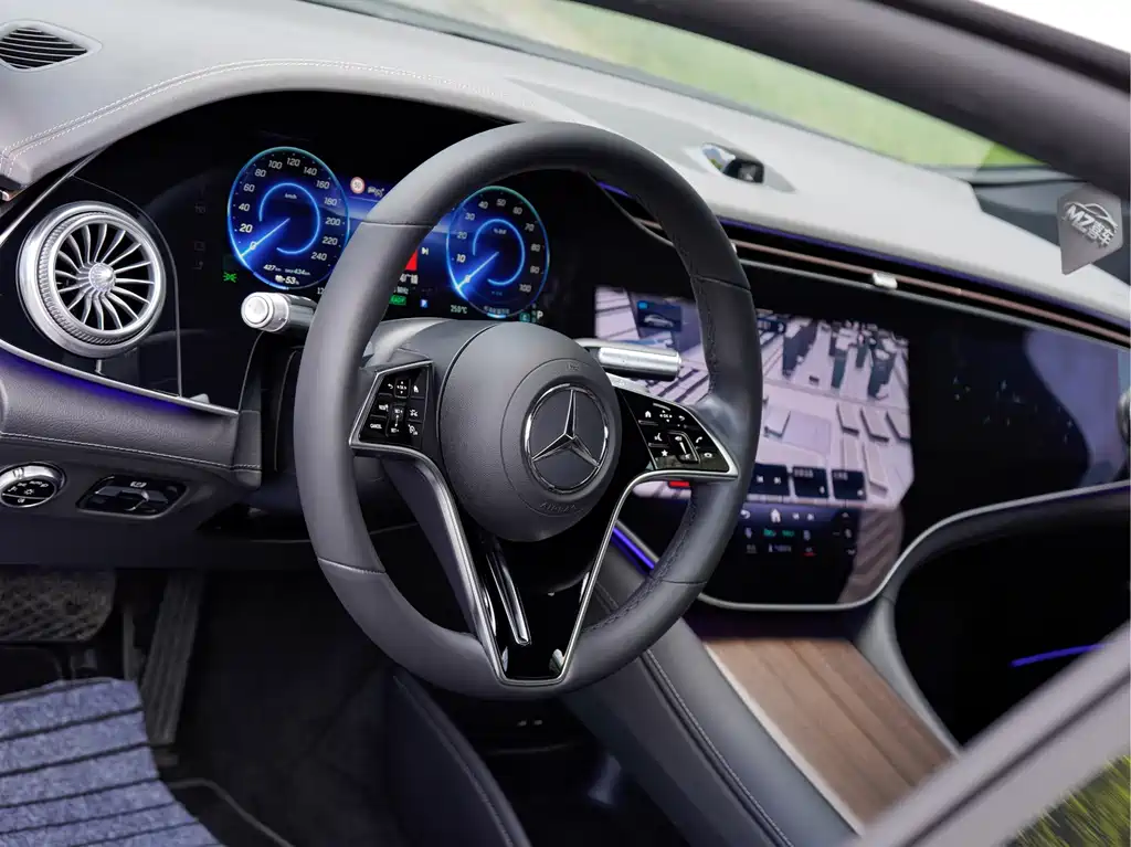 Mercedes-Benz EQS — миниатюра 10