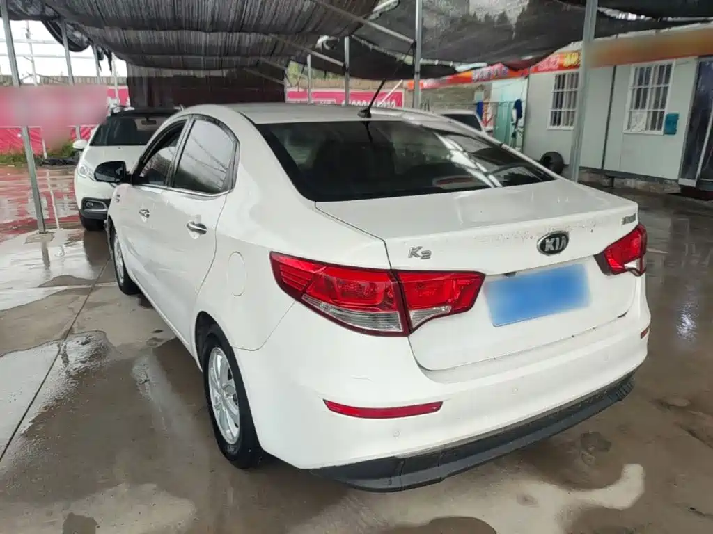 Kia K2 — миниатюра 5