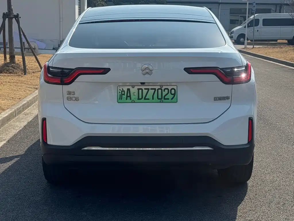 NIO NIO EC6