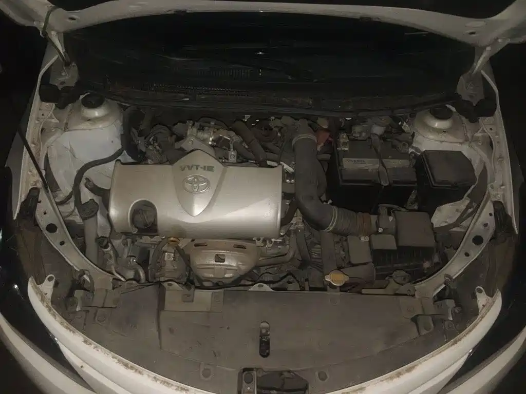 Toyota Vios FS — миниатюра 17