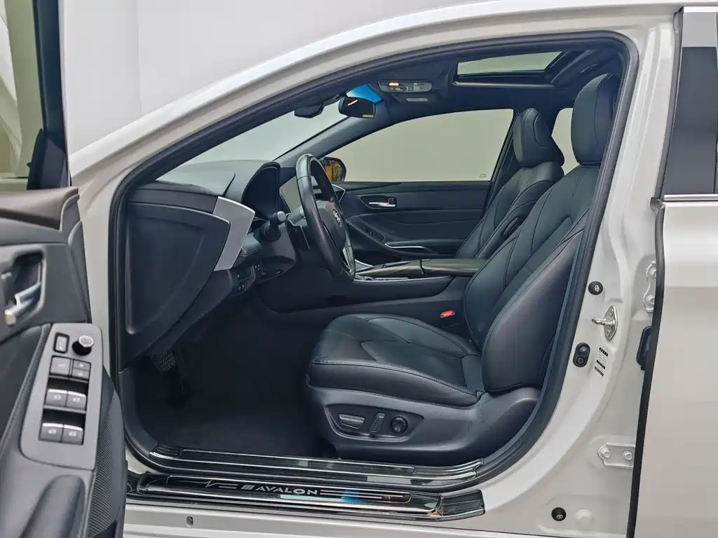 Toyota Avalon 2.5L Luxury Edition, фото 14