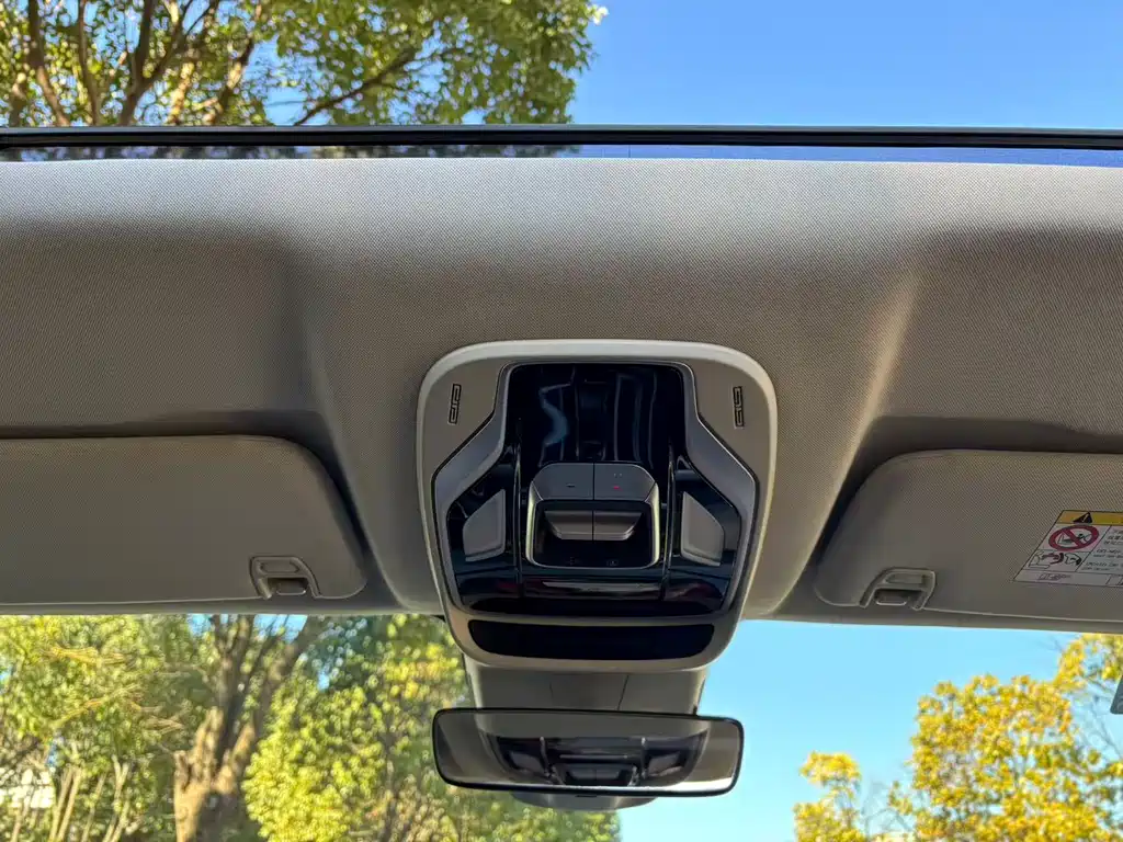 GEELY AUTOMOBILE JIAJIE