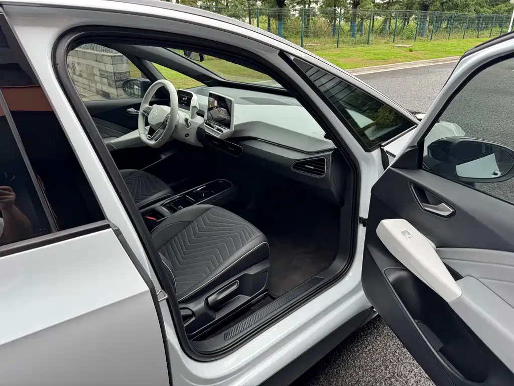 Volkswagen ID.3 — миниатюра 15