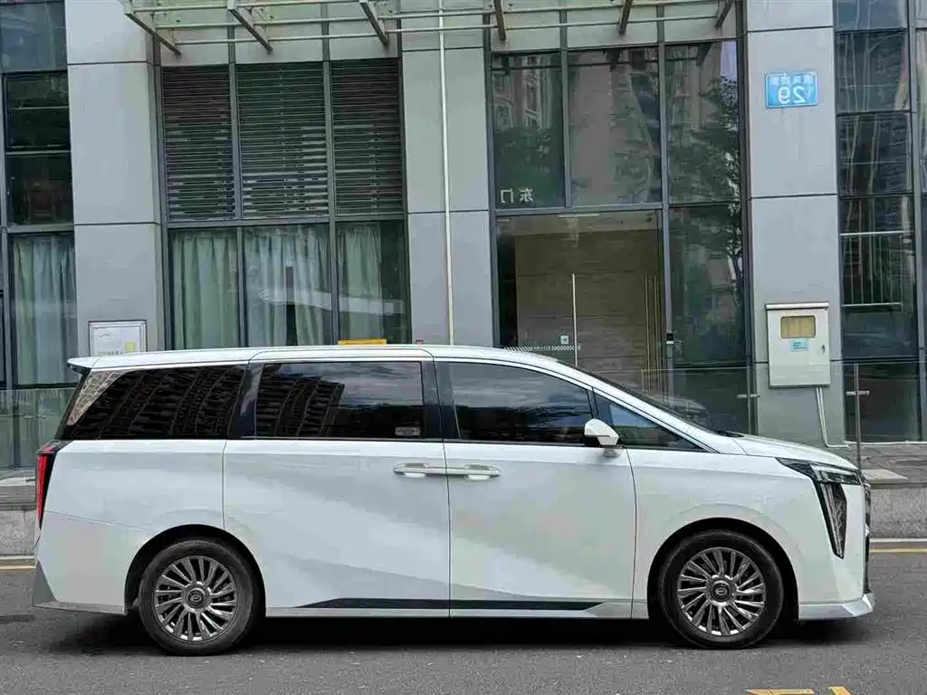 GAC Motor Trumpchi M8 — миниатюра 4