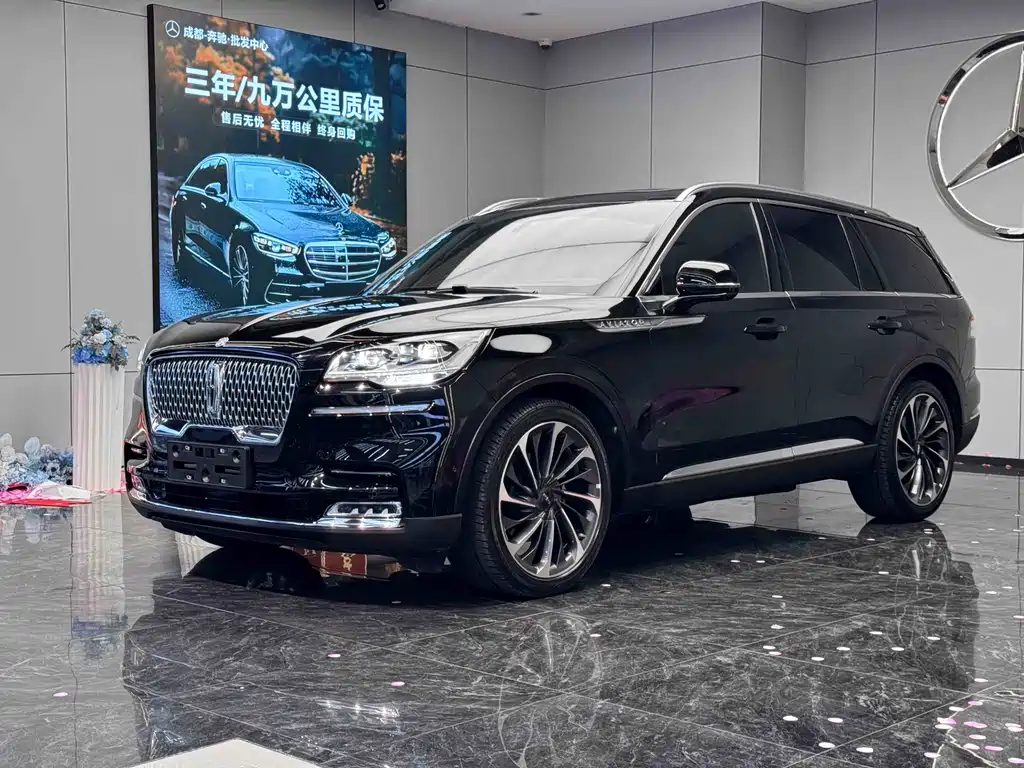 Lincoln Aviator