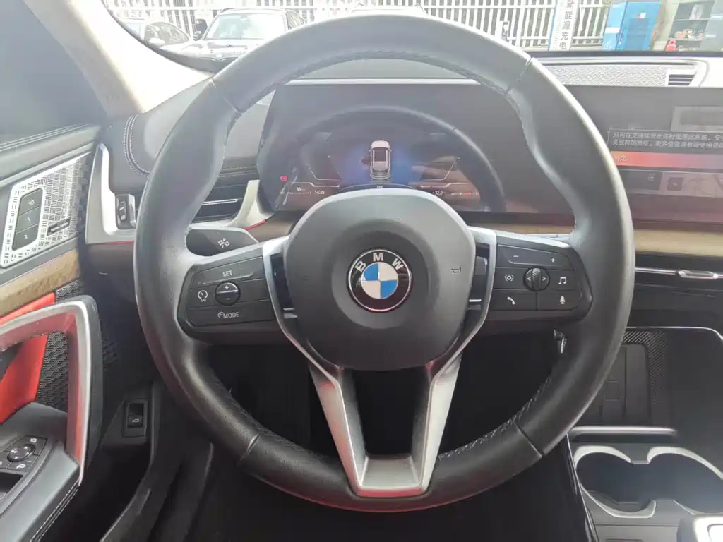 BMW X1 — миниатюра 8
