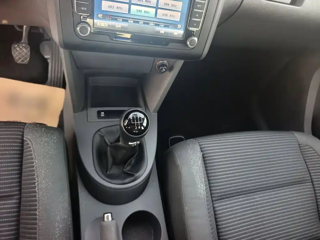 Volkswagen Touran — миниатюра 16