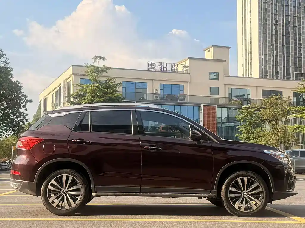 GAC Motor GS4 235T Auto 2WD Luxury Connected Edition, фото 3