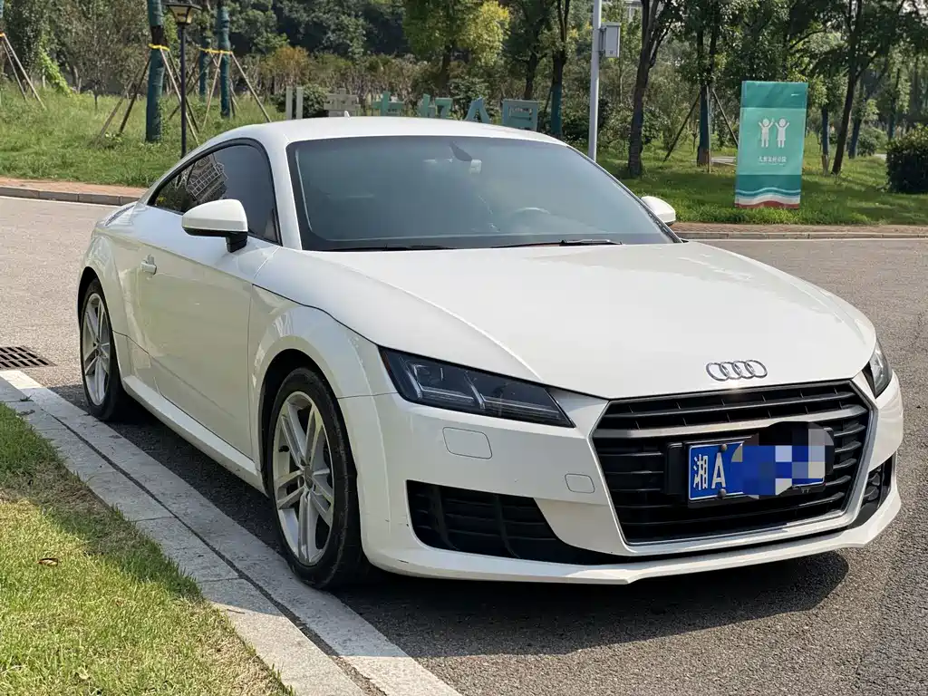 Audi TT — миниатюра 3