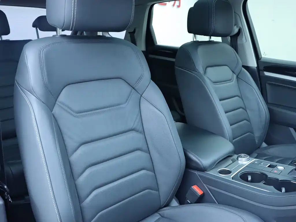 Volkswagen Touareg 2019 2.0TSI VI