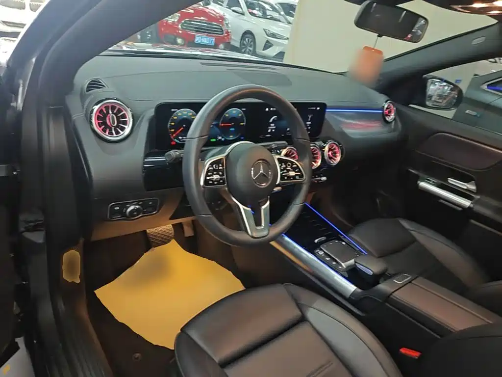 Mercedes-Benz EQA — миниатюра 10