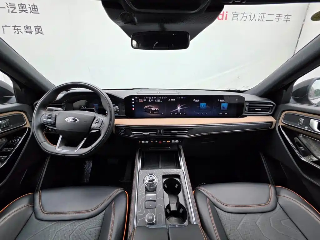 Ford Explorer — миниатюра 16