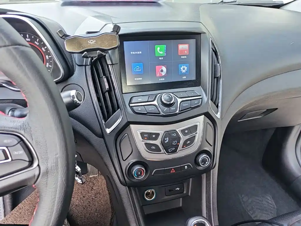 Chery Arrizo 5 — миниатюра 13