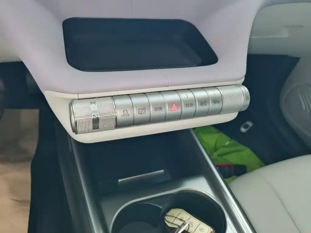 BYD Dolphin — миниатюра 14