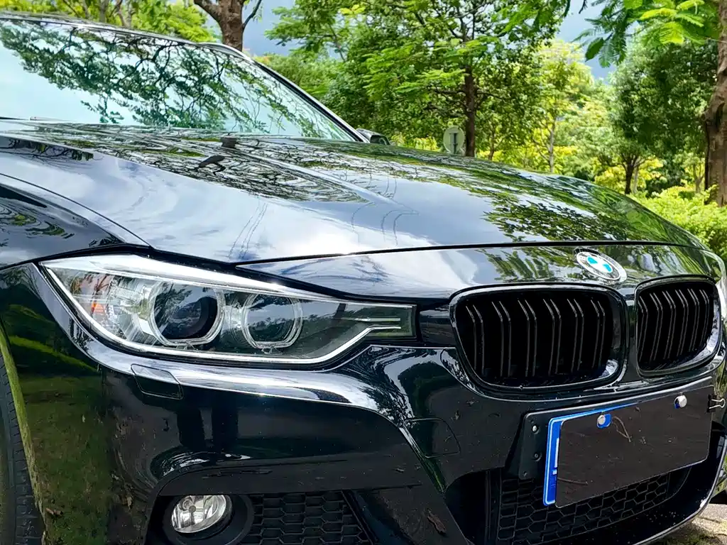 BMW 3 Series (Import) 320i Sport Design Package Touring Edition, фото 15