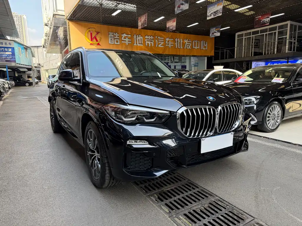 BMW X5 2021 xDrive30i M Sport
