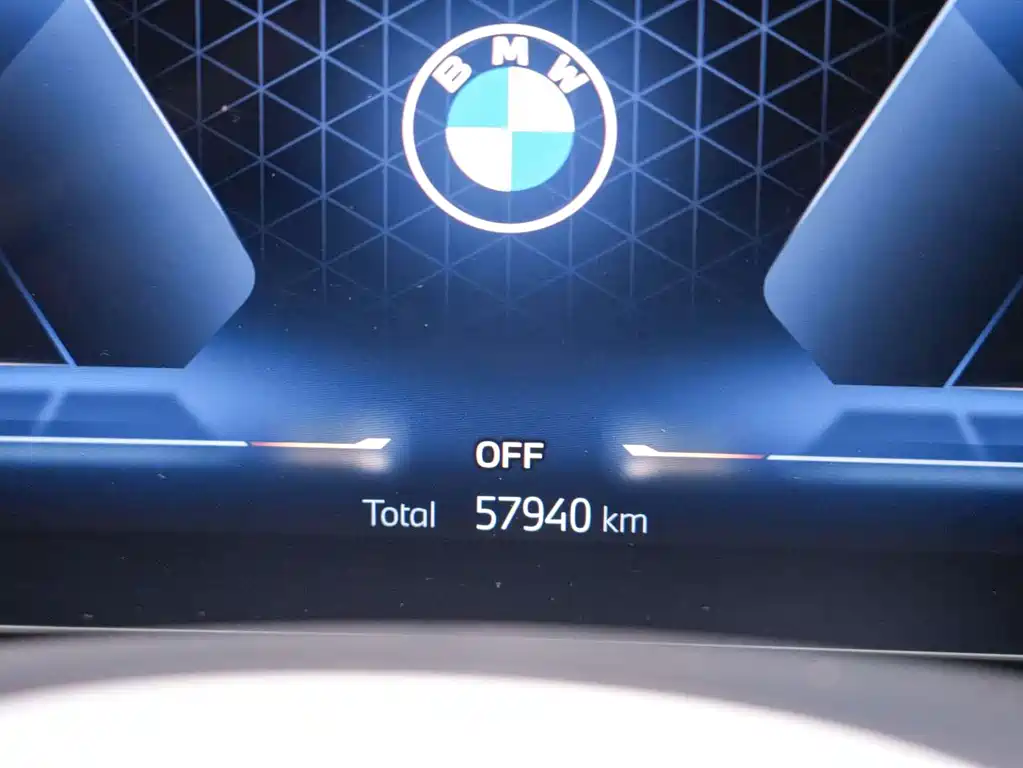 BMW 3 Series — миниатюра 11