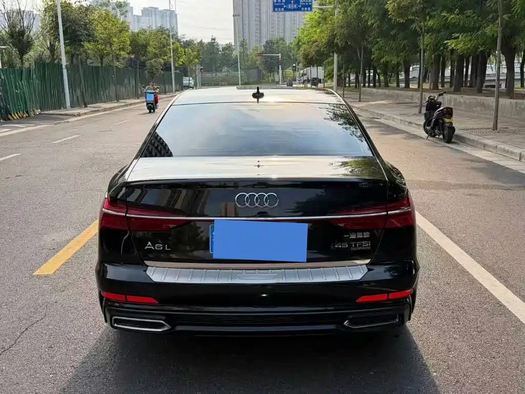 Audi A6L — миниатюра 8