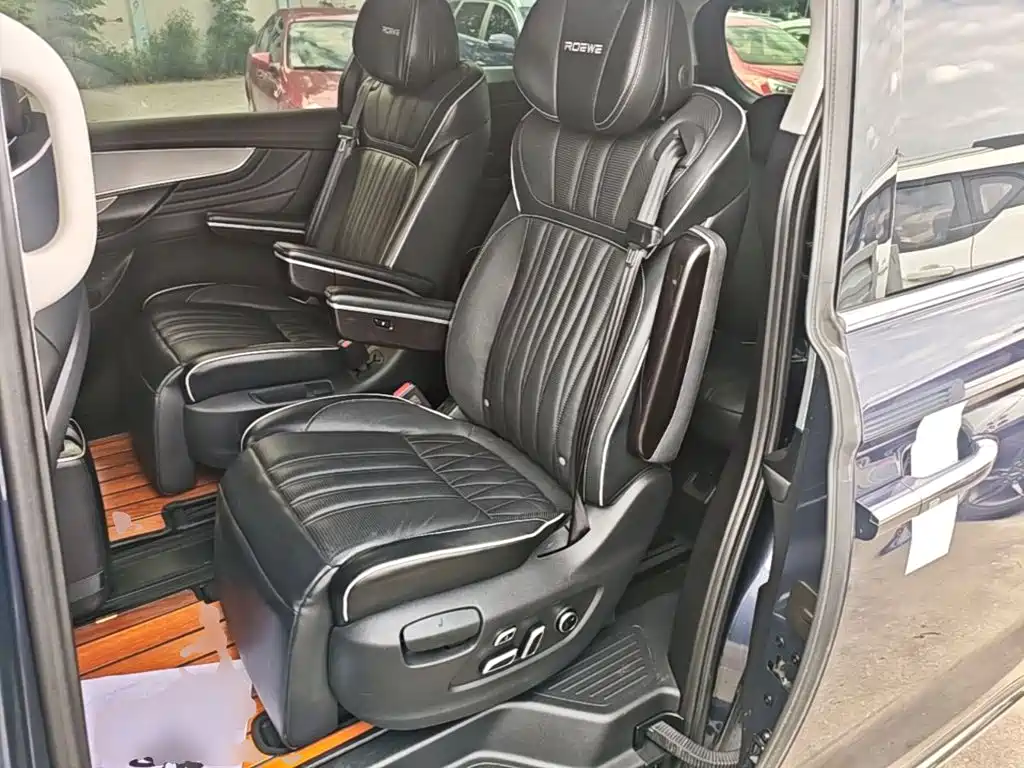 Roewe iMAX8 — миниатюра 17