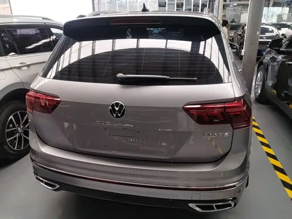 Volkswagen Tiguan L — миниатюра 6