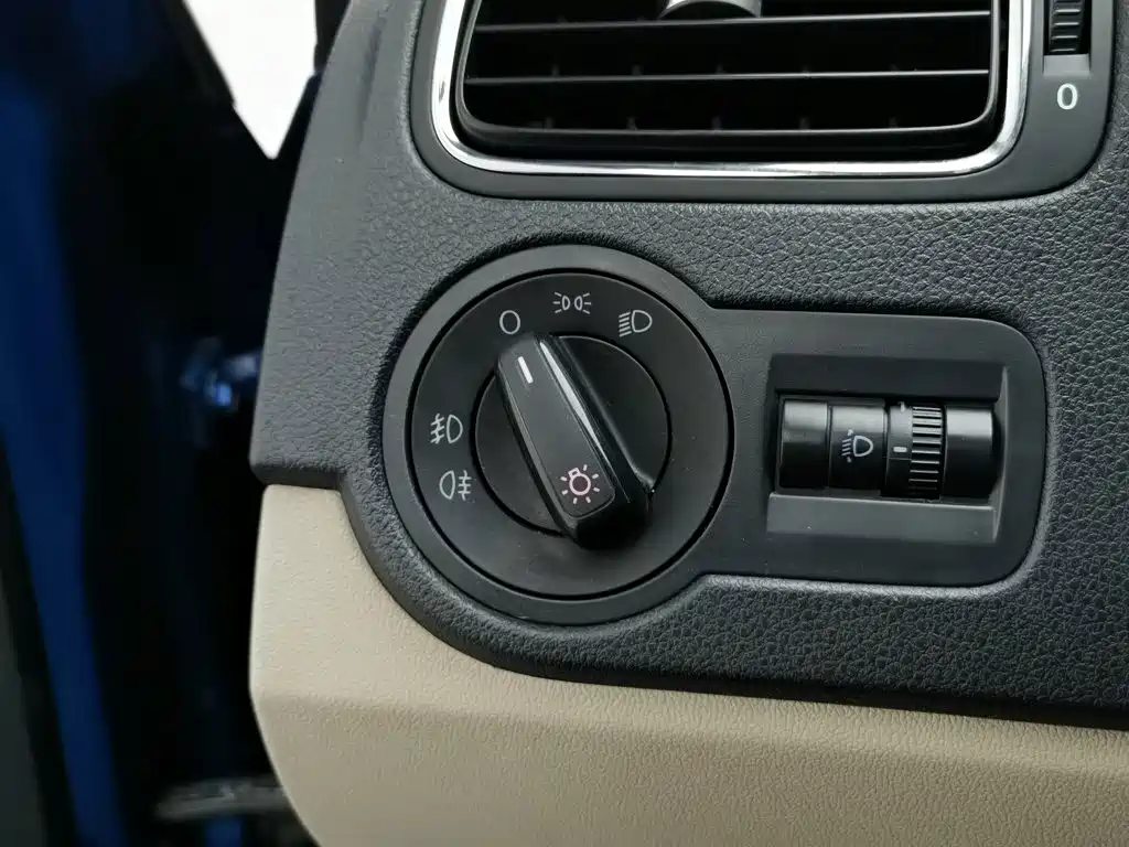 Volkswagen Polo — миниатюра 21